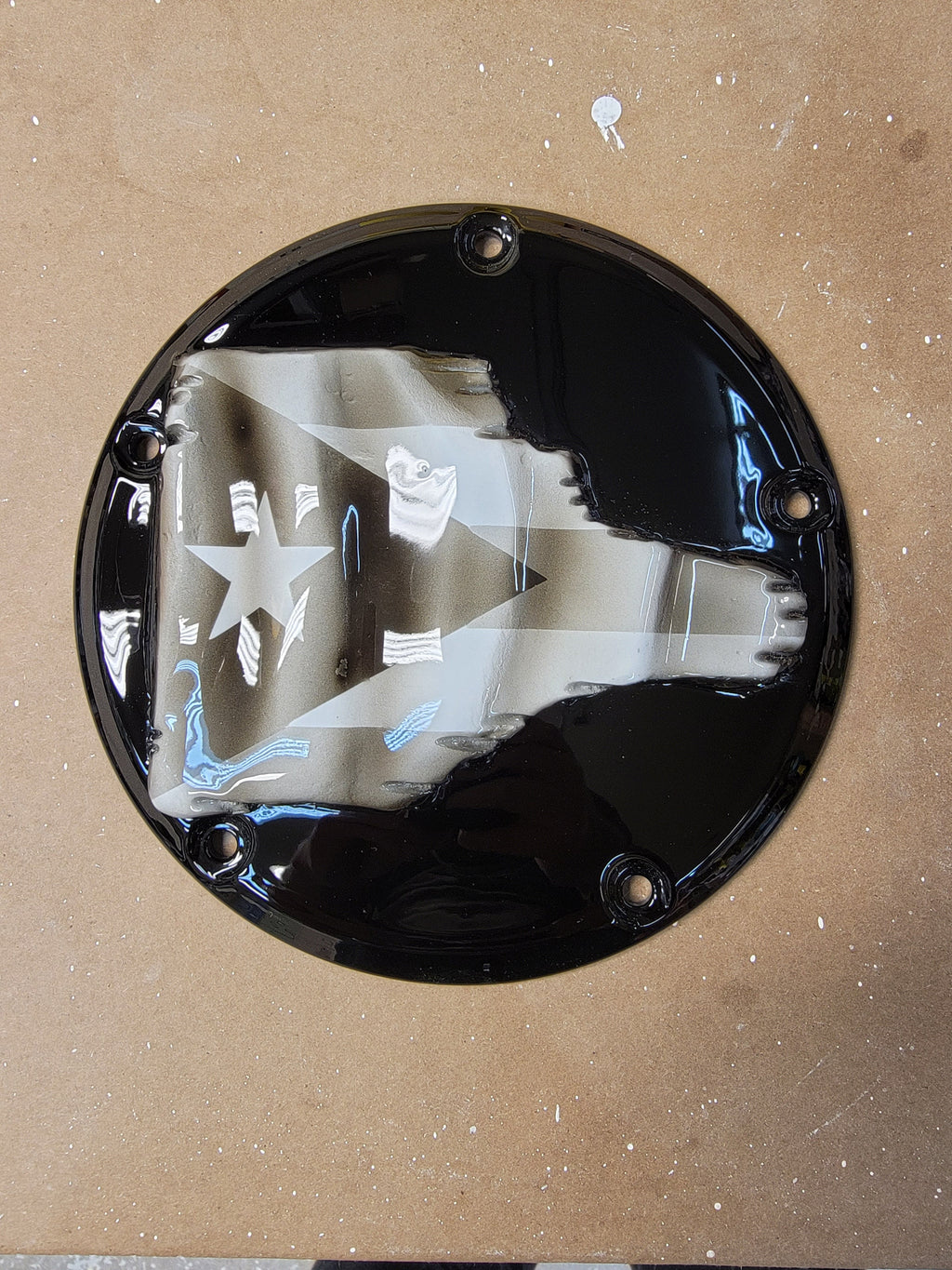 3D tattered Puerto Rican flag derby cover